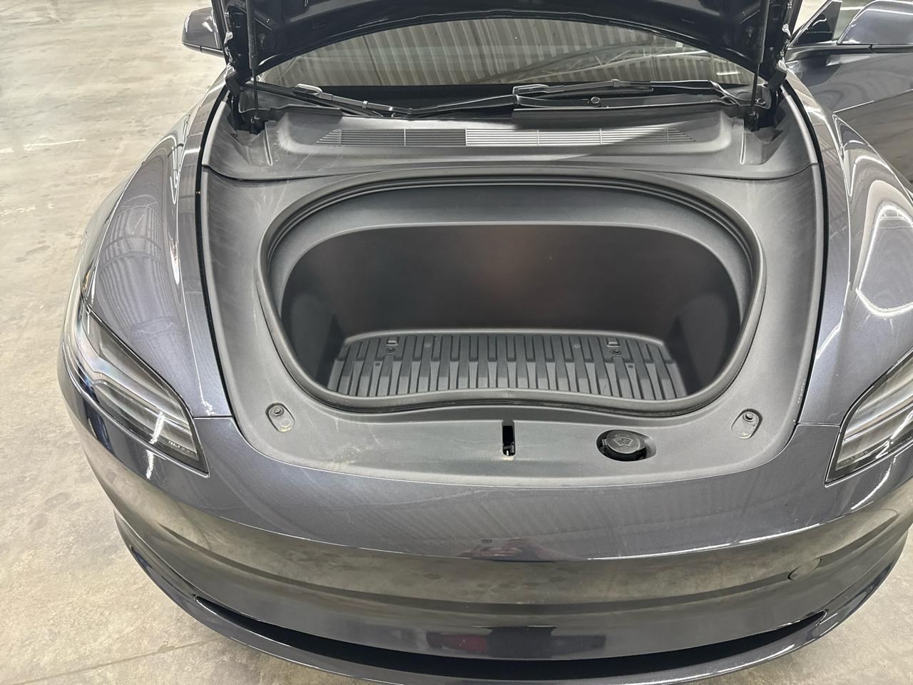 Tesla Model 3 Long Range 2025