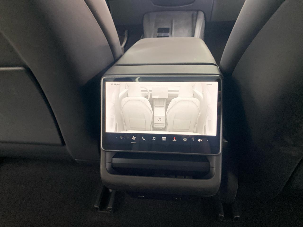 Tesla Model 3 Long Range RWD 2025