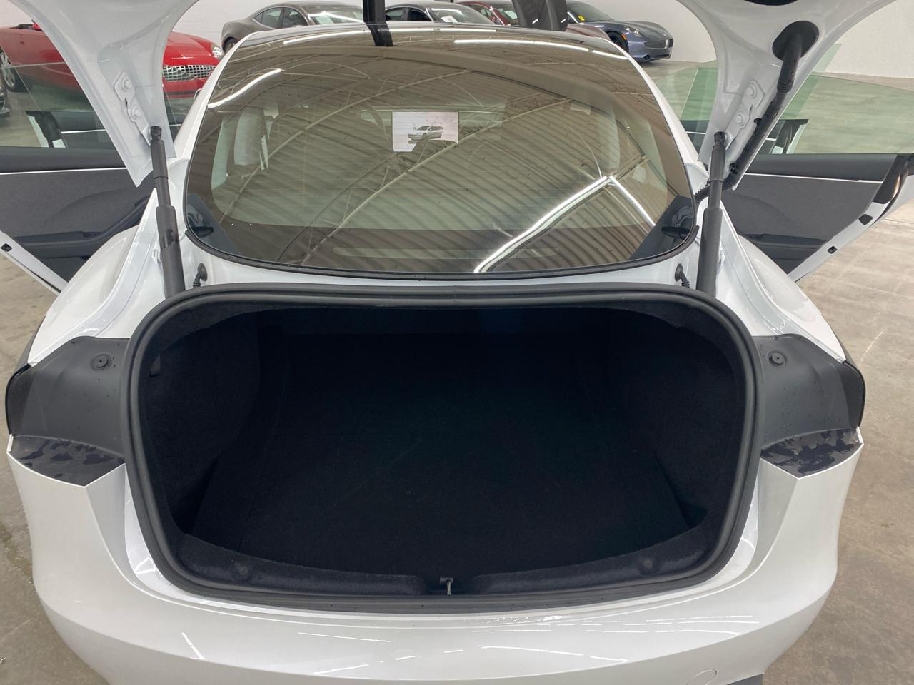 Tesla Model 3 Long Range RWD 2025