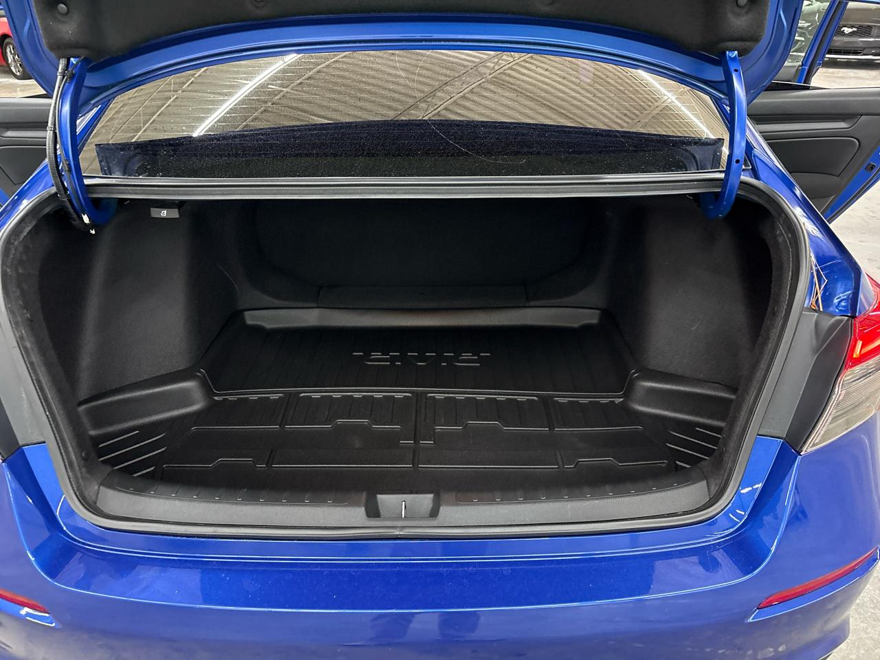 Honda Civic Sedan LX CVT 2023