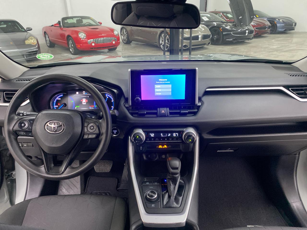 Toyota RAV4 Hybrid XLE AWD (Natl) 2023