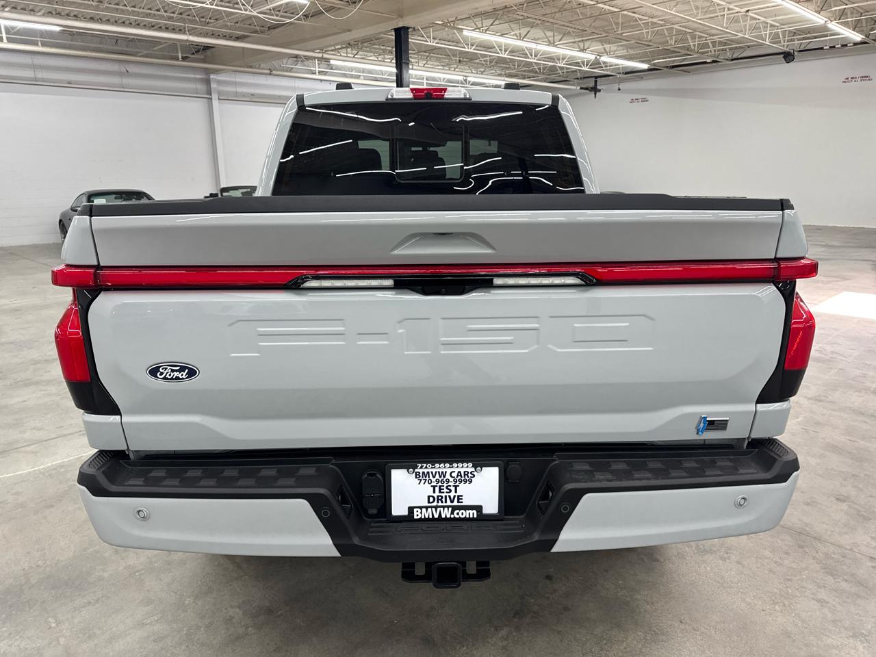 Ford F-150 Lightning LARIAT 4WD SuperCrew 5.5' Box 2024