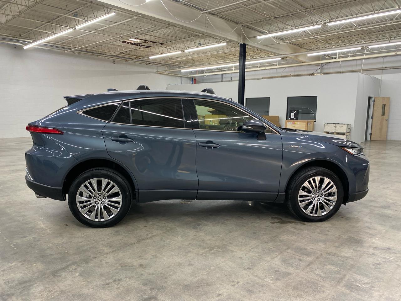 Toyota Venza XLE 2021