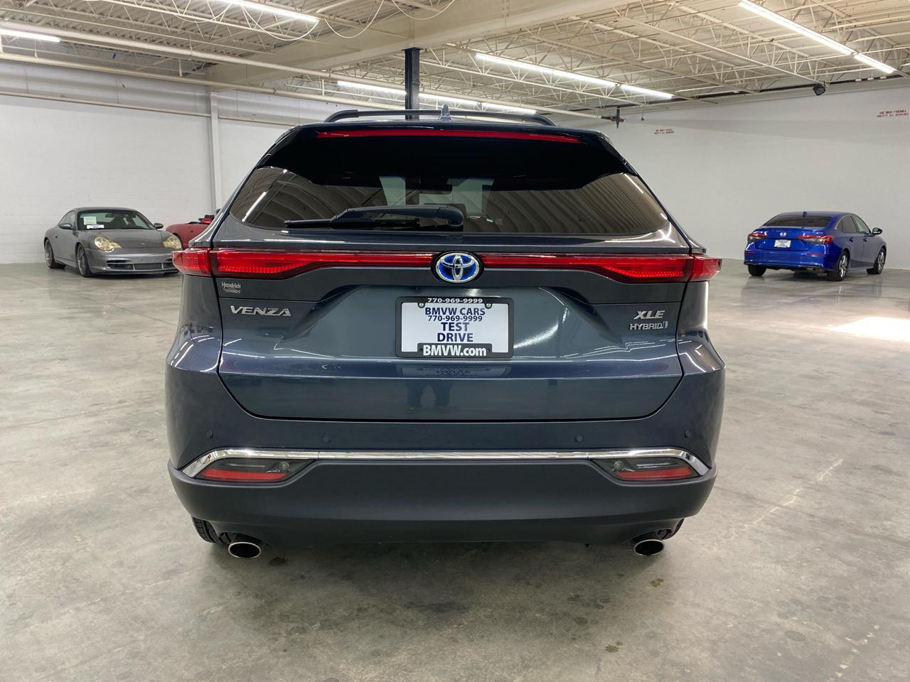 Toyota Venza XLE 2021