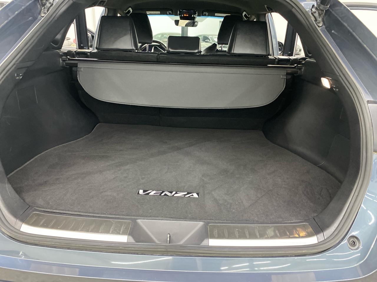 Toyota Venza XLE 2021