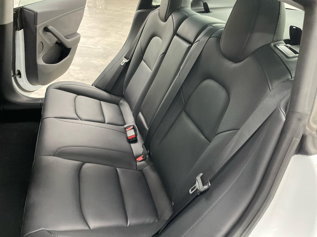 Tesla Model 3 RWD 2023