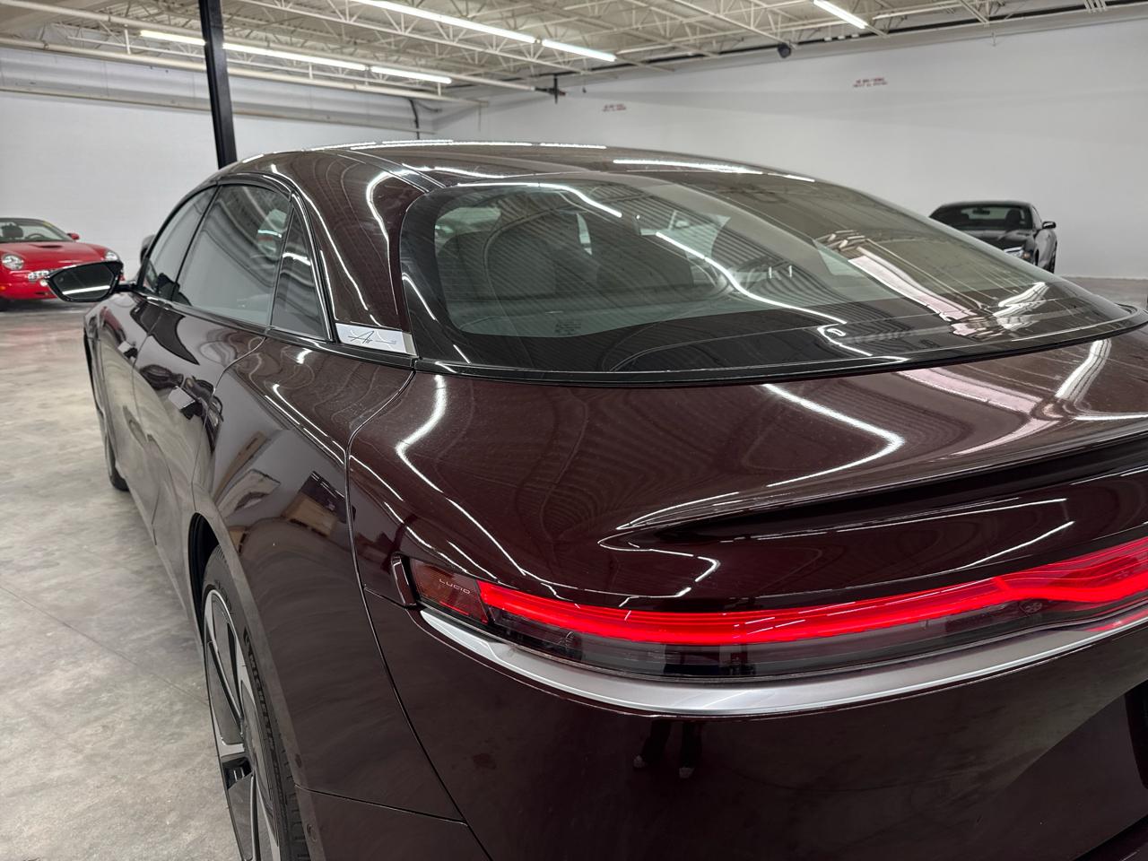 Lucid Air Pure AWD 2023