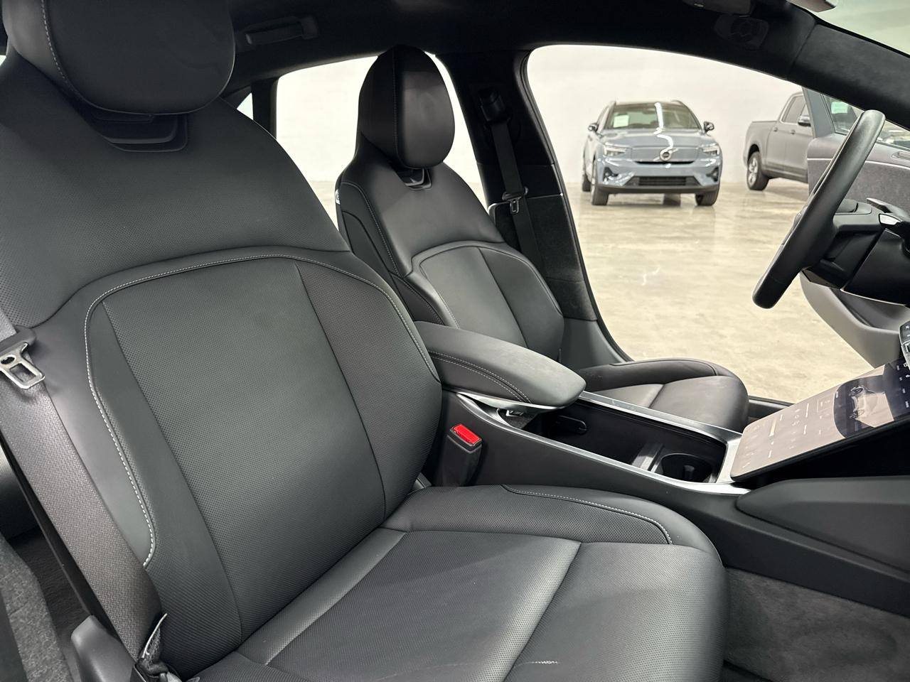 Lucid Air Pure AWD 2023