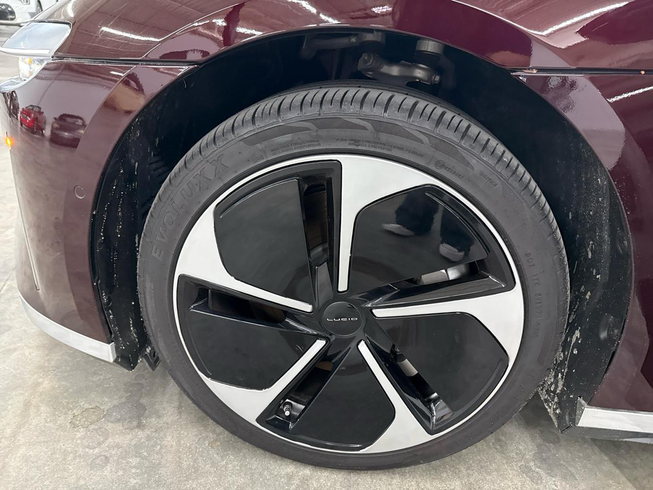 Lucid Air Pure AWD 2023
