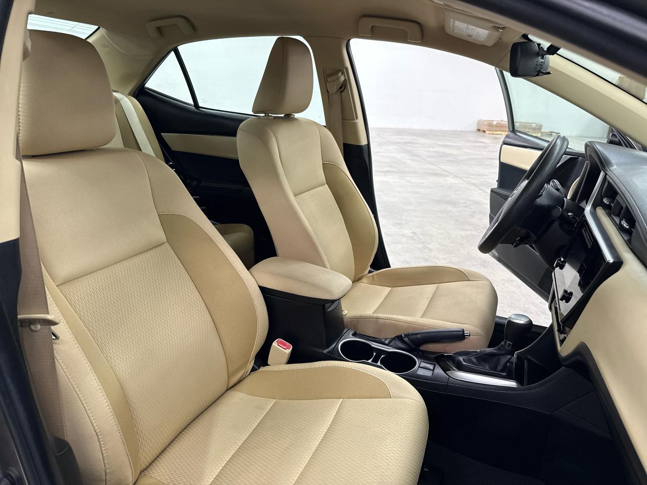 Toyota Corolla LE 2018