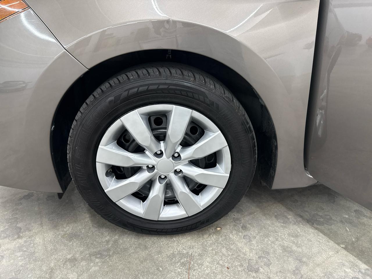 Toyota Corolla LE 2018