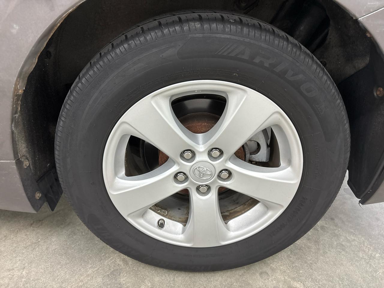 Toyota Sienna 5dr 8-Pass Van V6 LE FWD (Natl) 2014