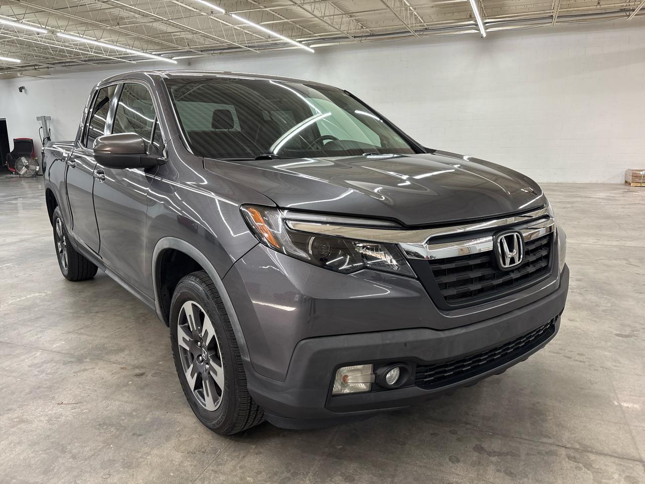 Honda Ridgeline RTL 4x4 Crew Cab 5.3' Bed 2017