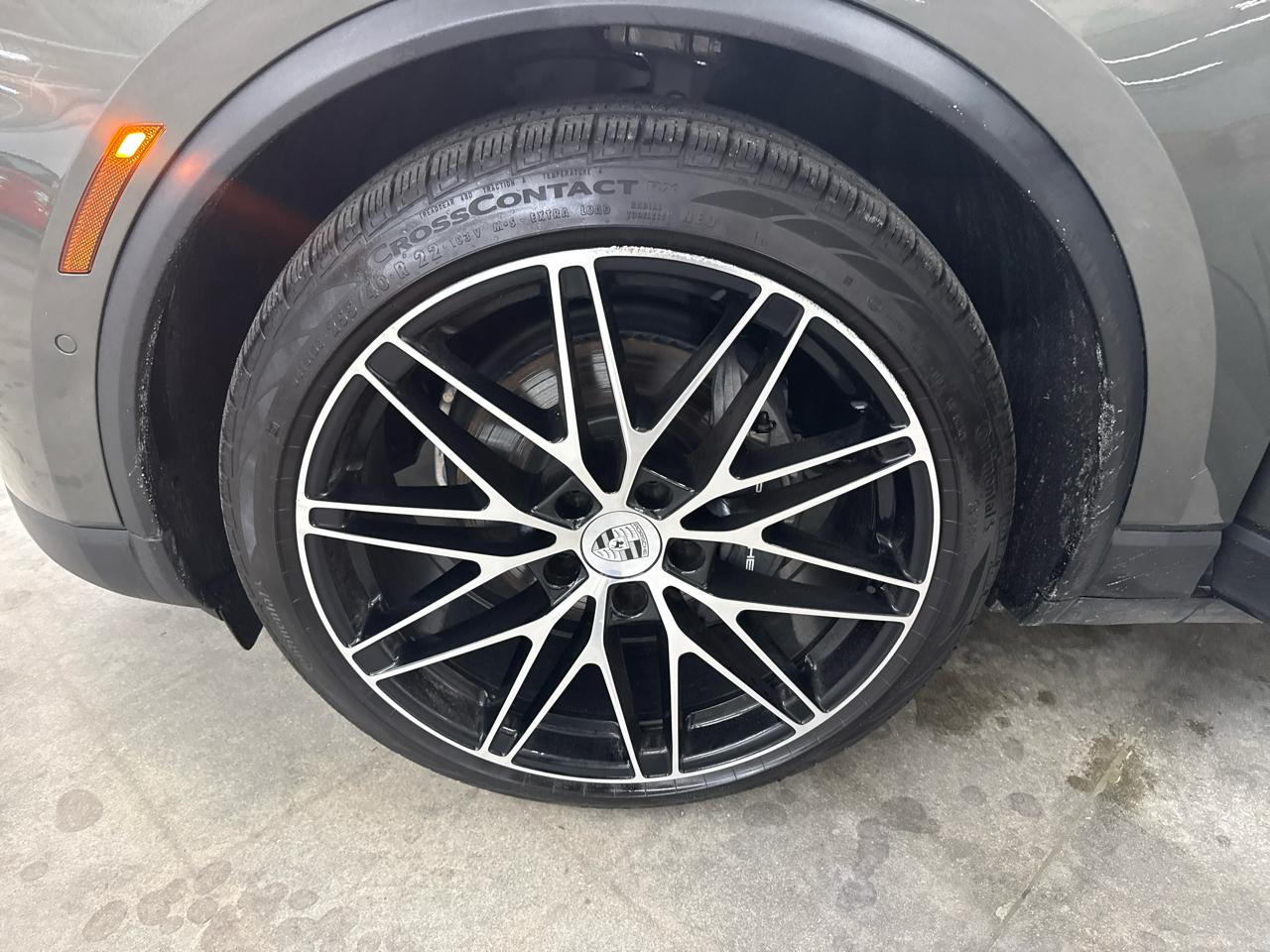 Porsche Macan Electric 4 AWD 2024