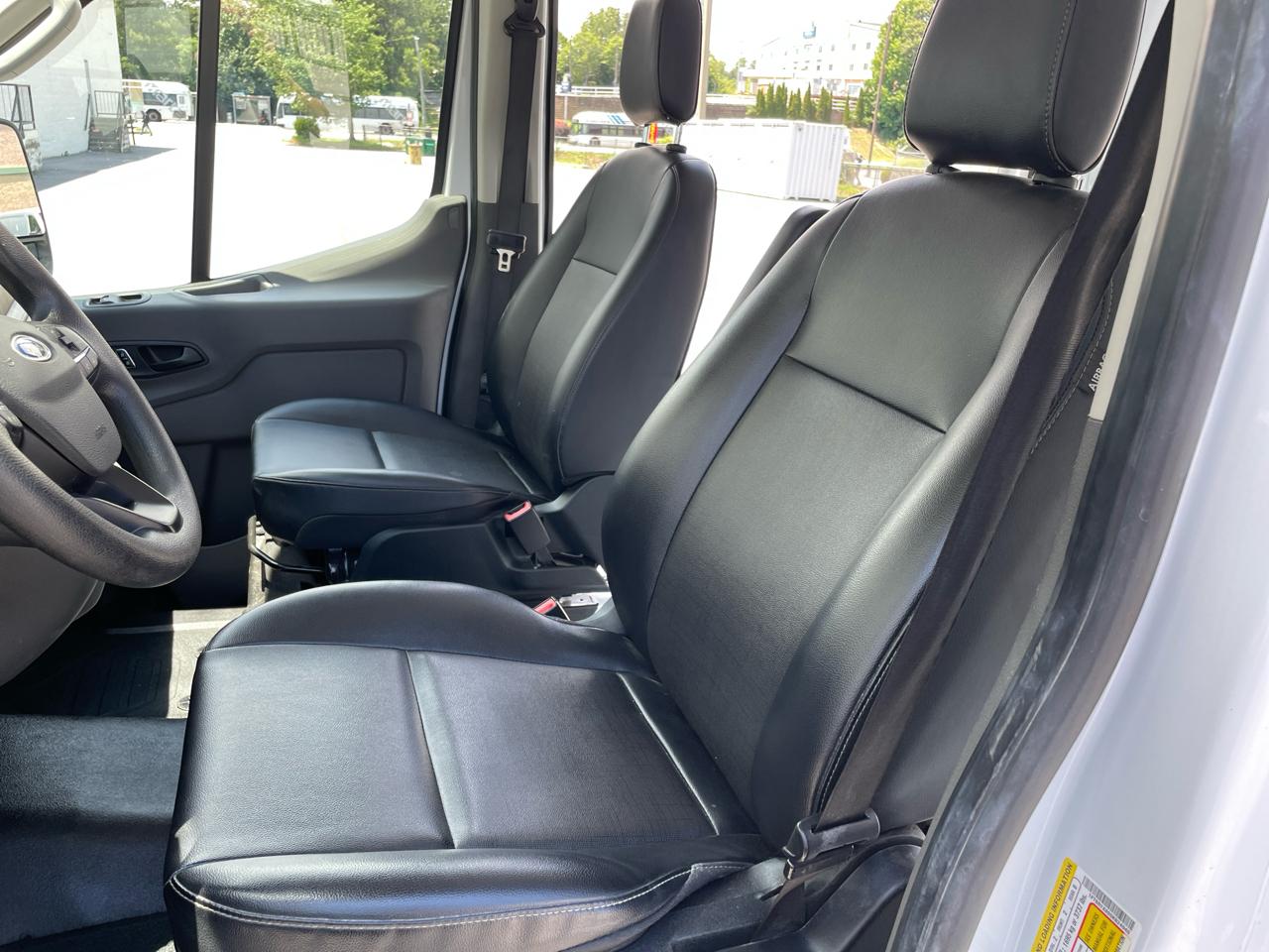Ford Transit Cargo Van T-250 148" Hi Rf 9070 GVWR RWD 2025