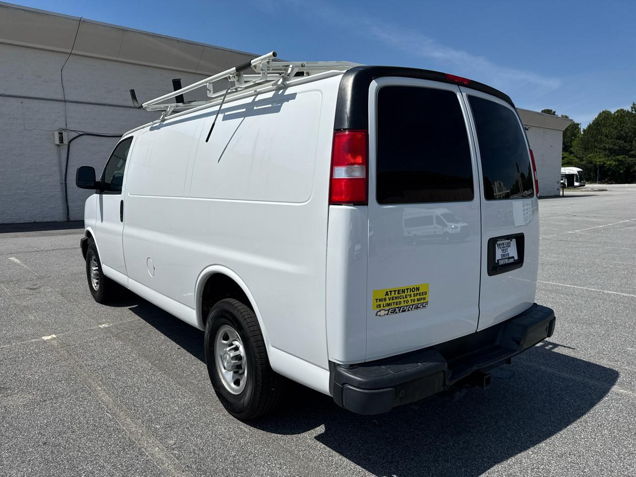 Chevrolet Express Cargo Van RWD 2500 135" 2020