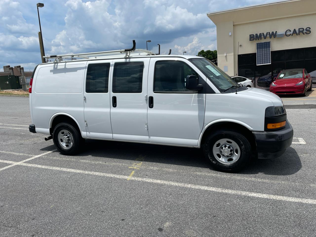 Chevrolet Express Cargo Van RWD 2500 135" 2020