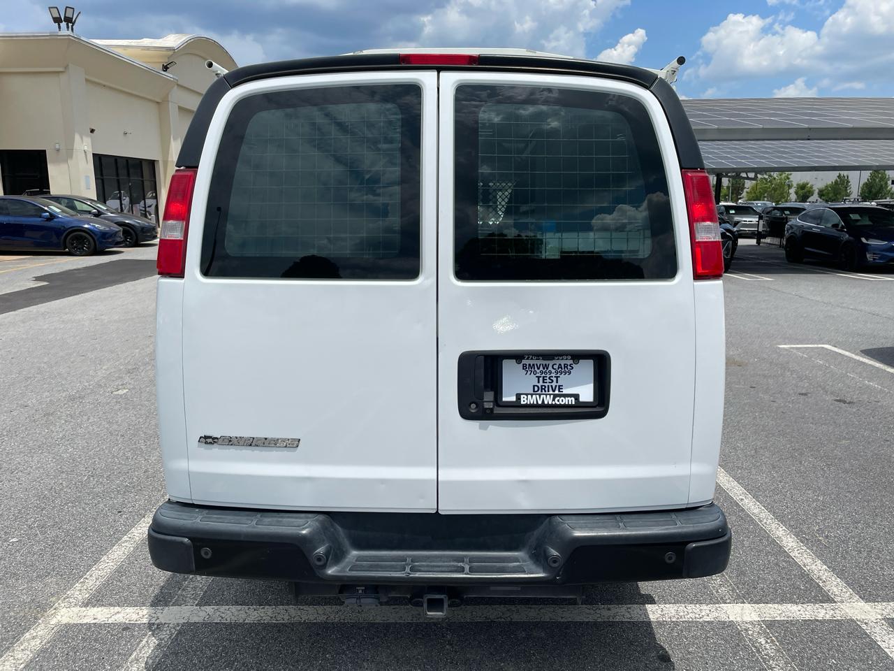 Chevrolet Express Cargo Van RWD 2500 135" 2020