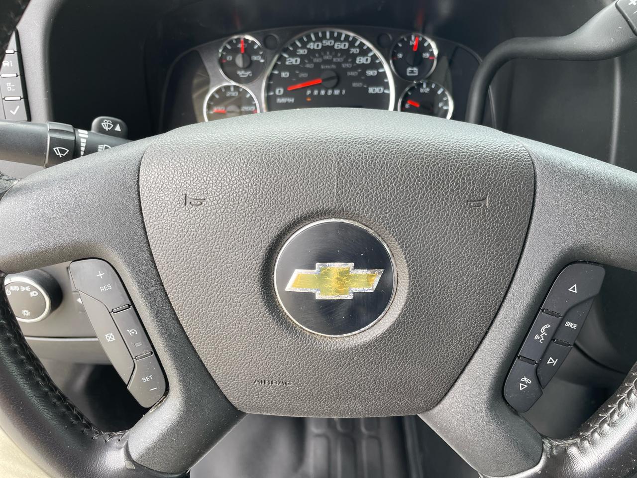 Chevrolet Express Cargo Van RWD 2500 135" 2020