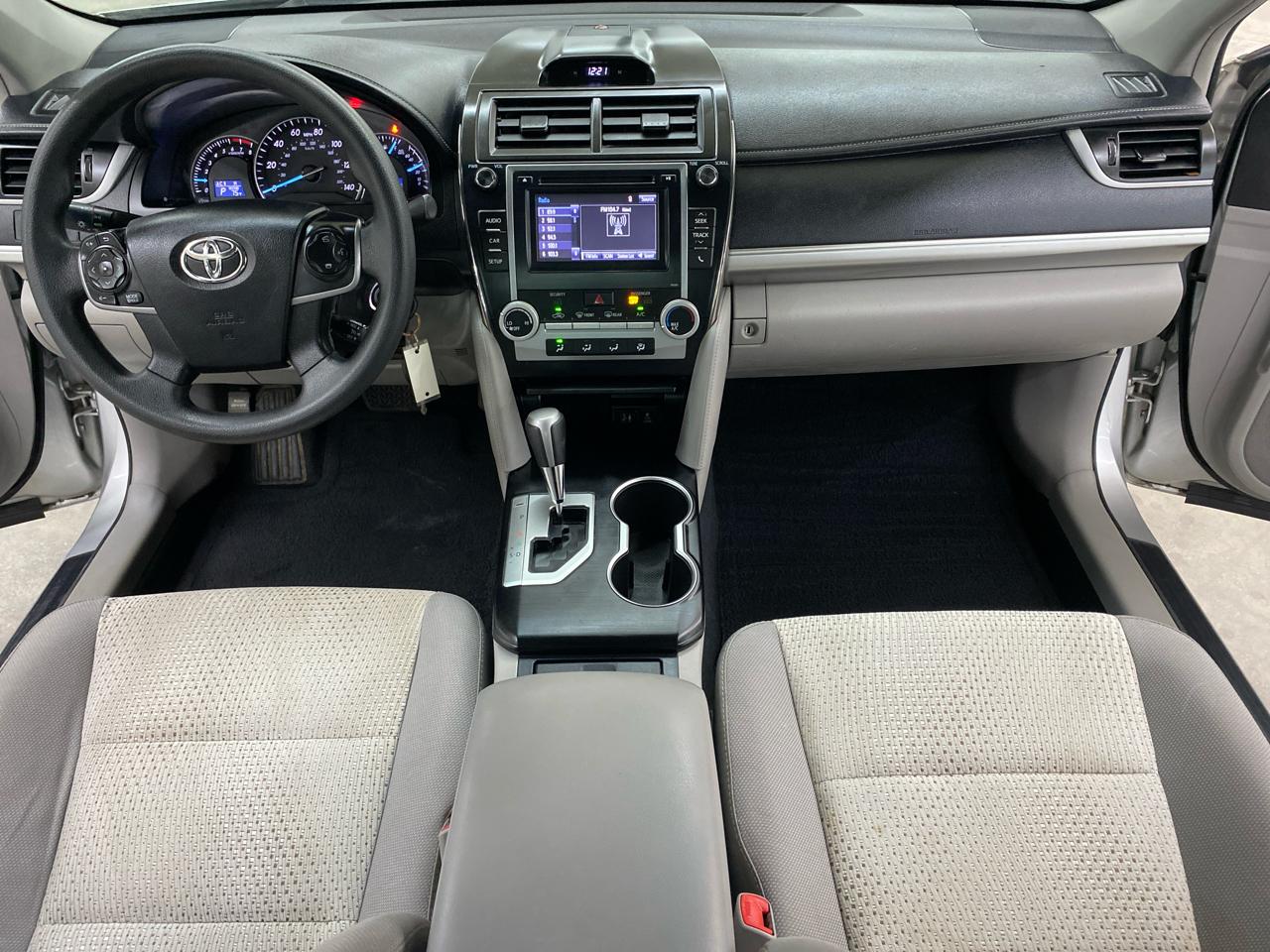 Toyota Camry LE 2014