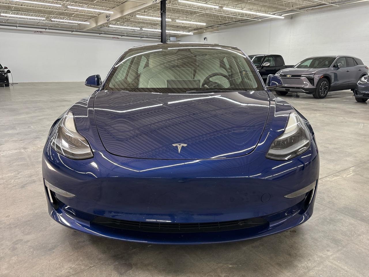 Tesla Model 3 Standard Range Plus RWD 2023