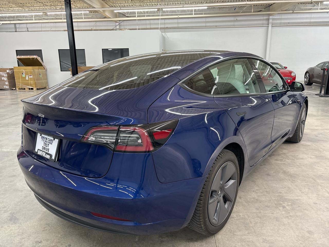 Tesla Model 3 Standard Range Plus RWD 2023