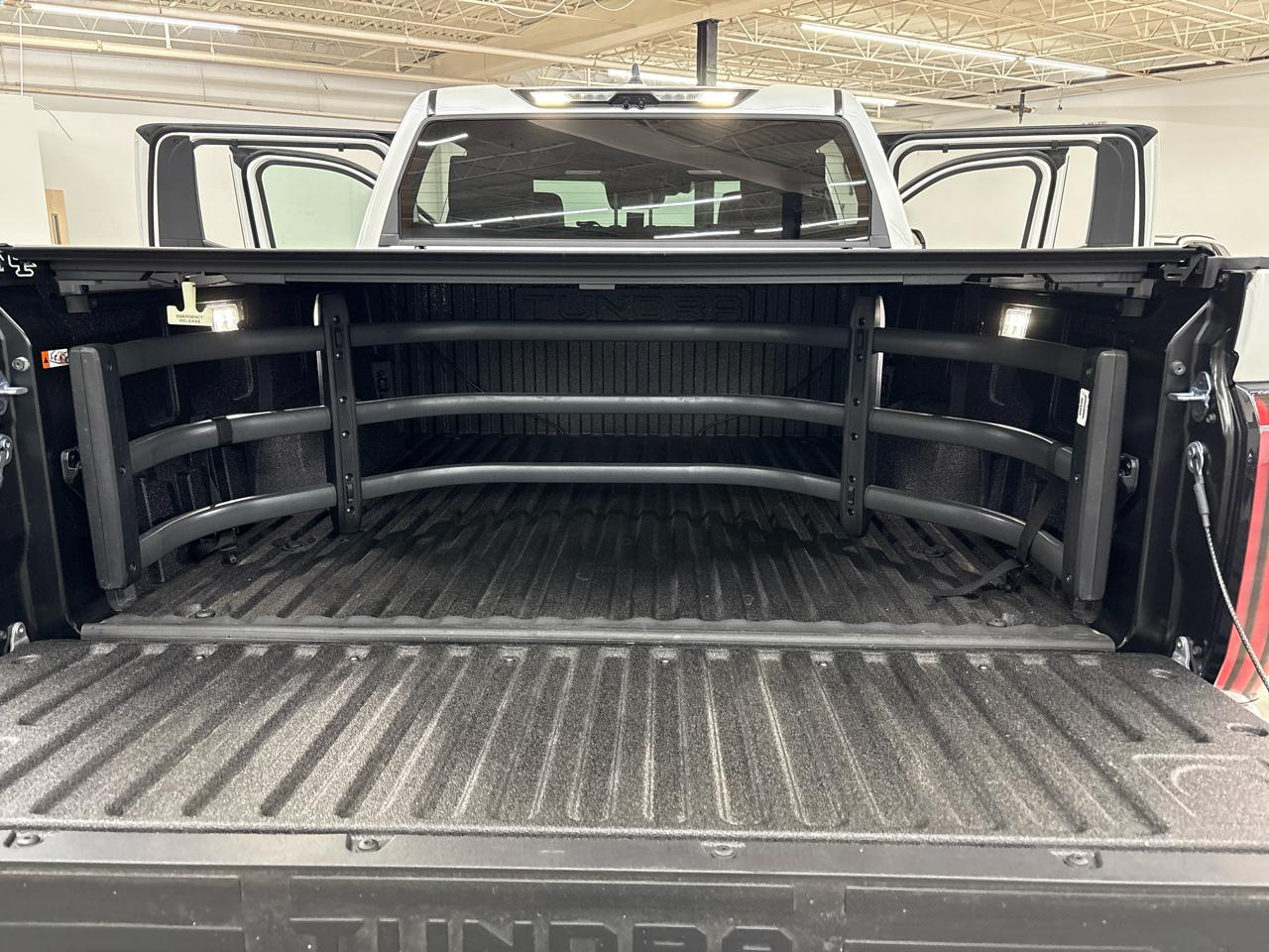 Toyota Tundra 4WD Platinum Hybrid CrewMax 5.5' Bed 3.5L (Natl) 2025