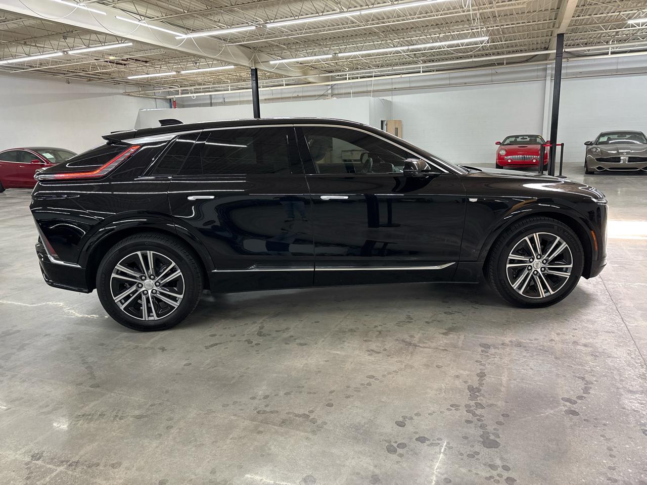 Cadillac Lyriq 4dr Luxury w/1SC 2024