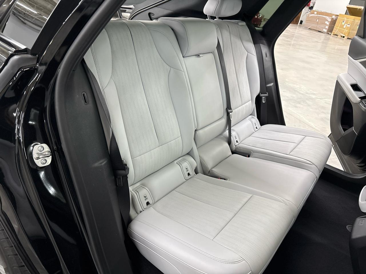 Cadillac Lyriq 4dr Luxury w/1SC 2024