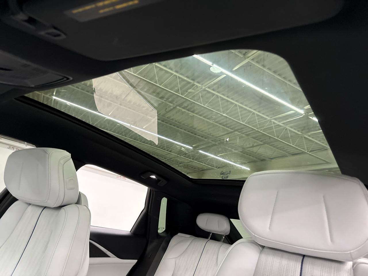 Cadillac Lyriq 4dr Luxury w/1SC 2024