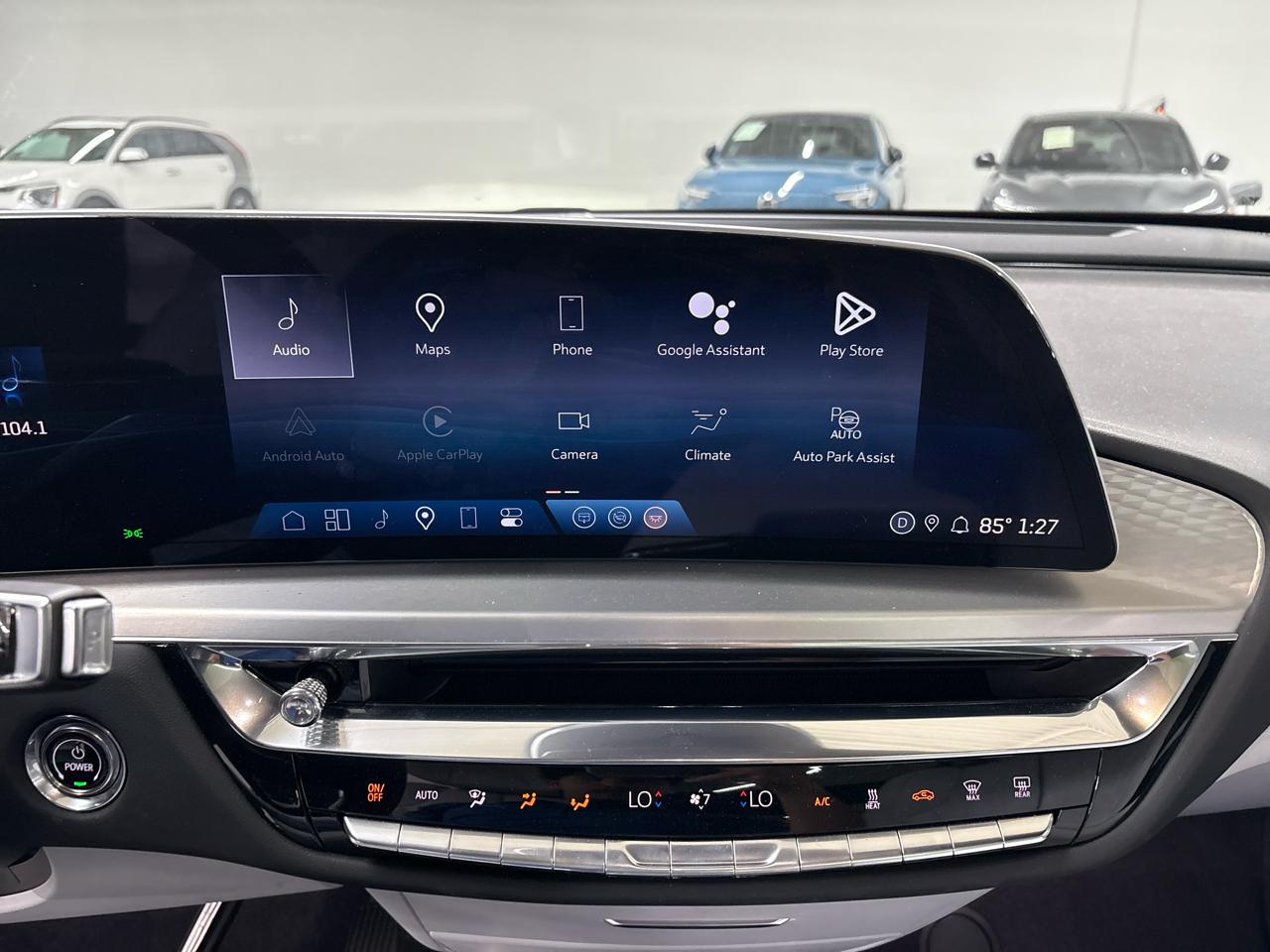 Cadillac Lyriq 4dr Luxury w/1SC 2024