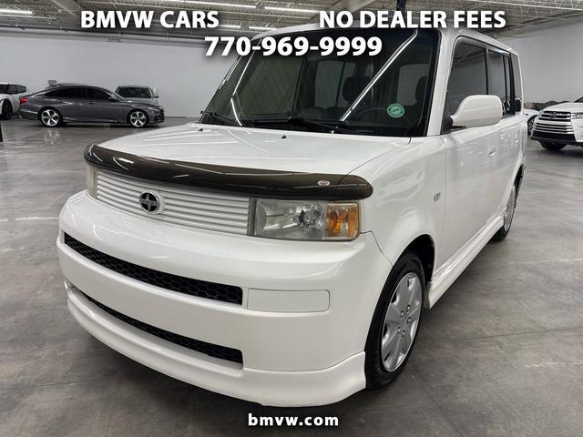 White 2005 Scion xB Base Wagon Front-Wheel Drive