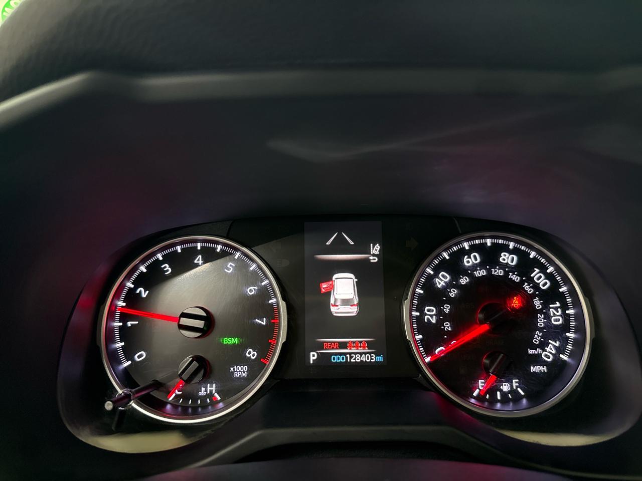 Toyota RAV4 XLE AWD (Natl) 2020