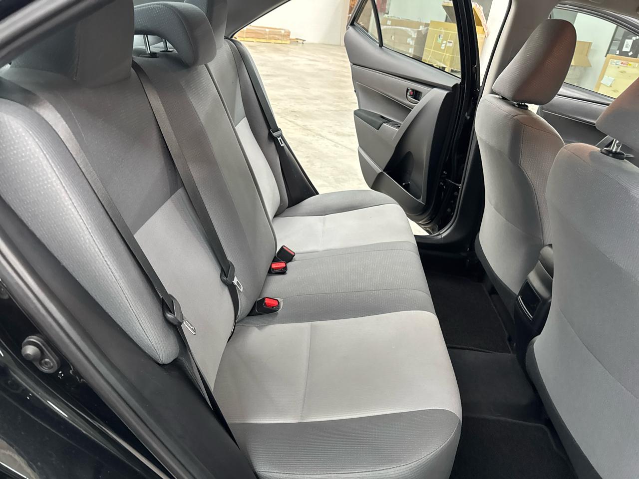 Toyota Corolla XLE CVT (Natl) 2019