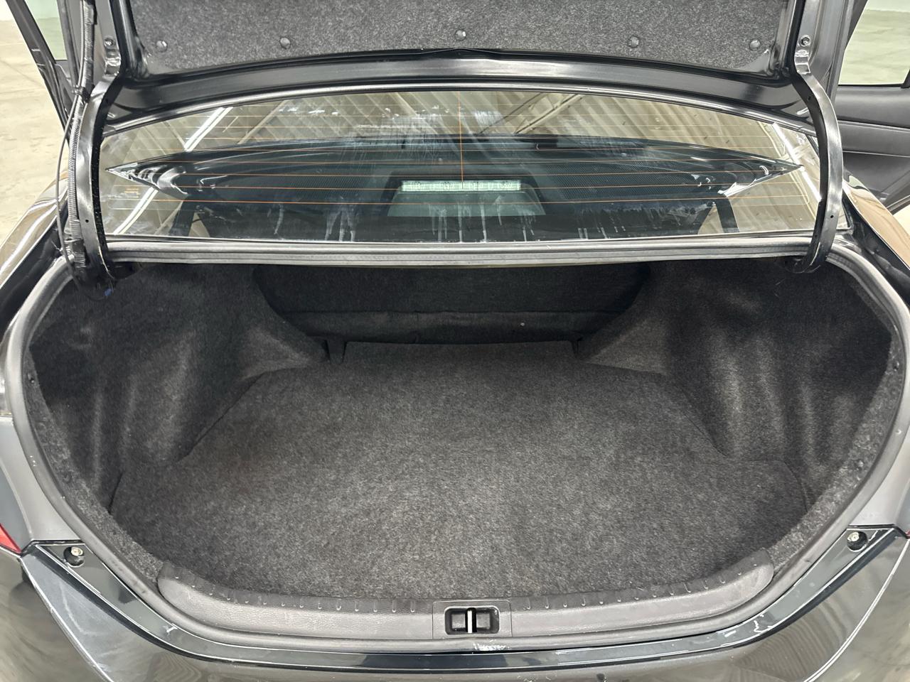 Toyota Corolla XLE CVT (Natl) 2019