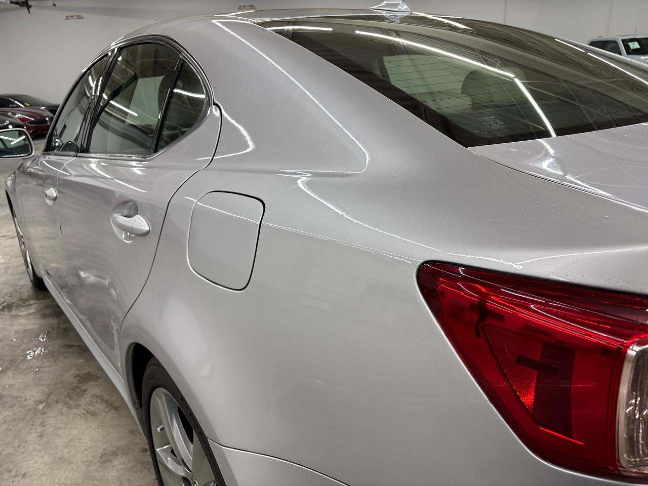 Lexus IS 250 4dr Sport Sdn Man RWD 2011