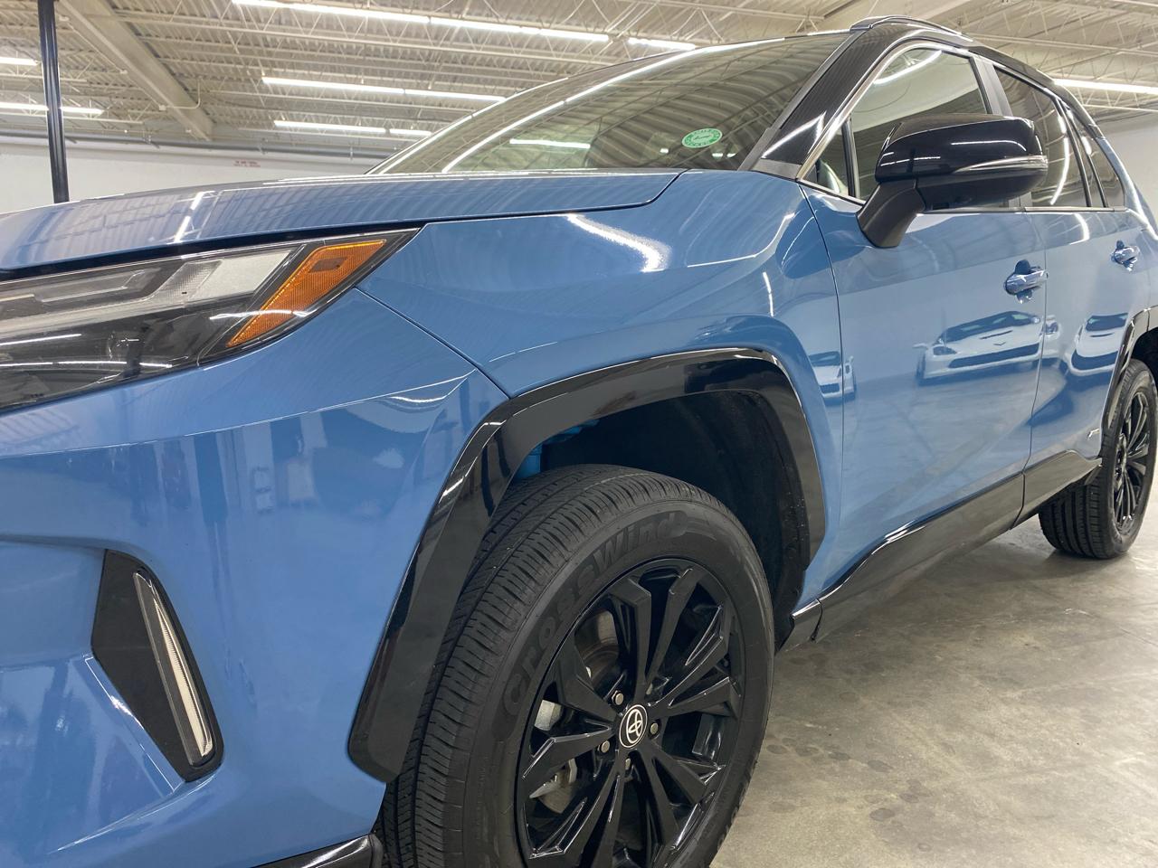 Toyota RAV4 Hybrid XSE AWD (Natl) 2022