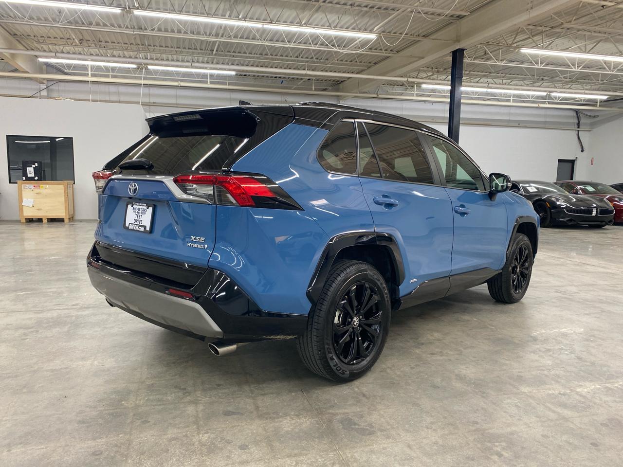 Toyota RAV4 Hybrid XSE AWD (Natl) 2022