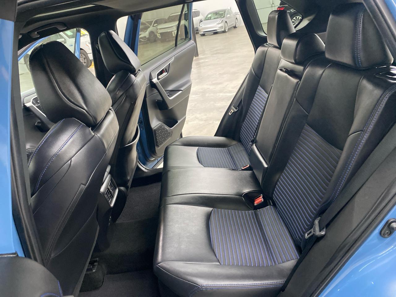 Toyota RAV4 Hybrid XSE AWD (Natl) 2022