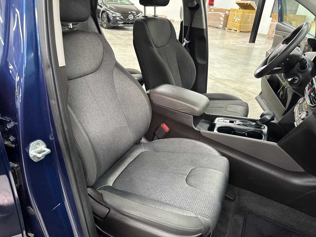 Hyundai Santa Fe SE 2.4L Auto FWD 2019