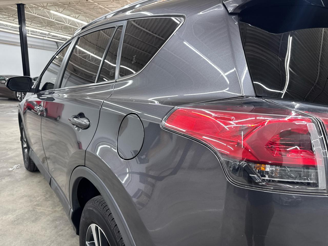 Toyota RAV4 XLE 2018