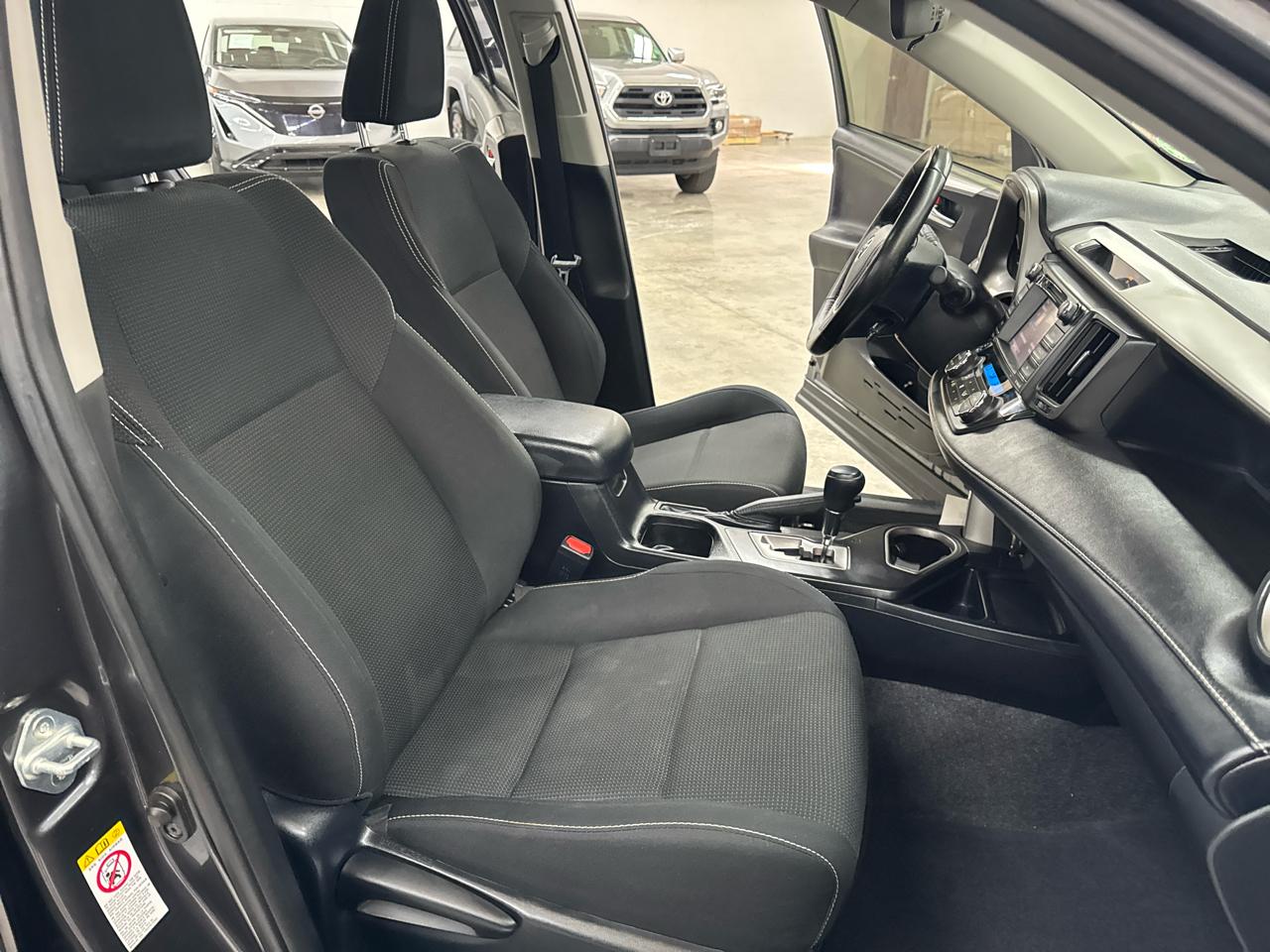 Toyota RAV4 XLE 2018
