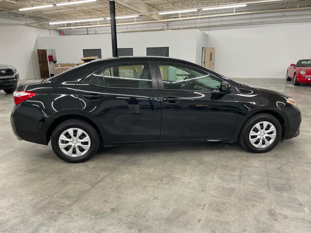 Toyota Corolla L 2016