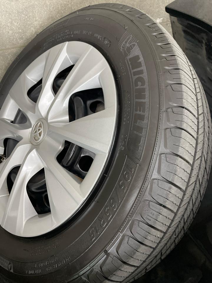Toyota Corolla L 2016