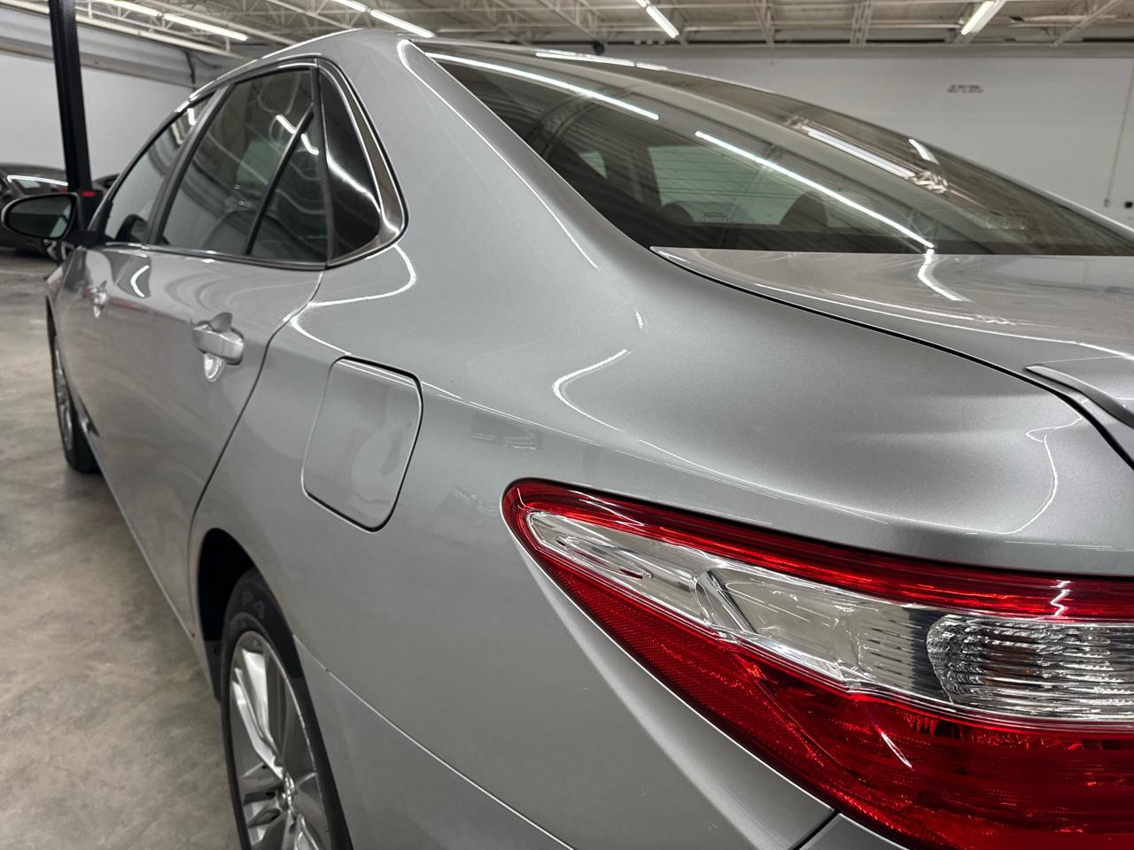 Toyota Camry SE 2016