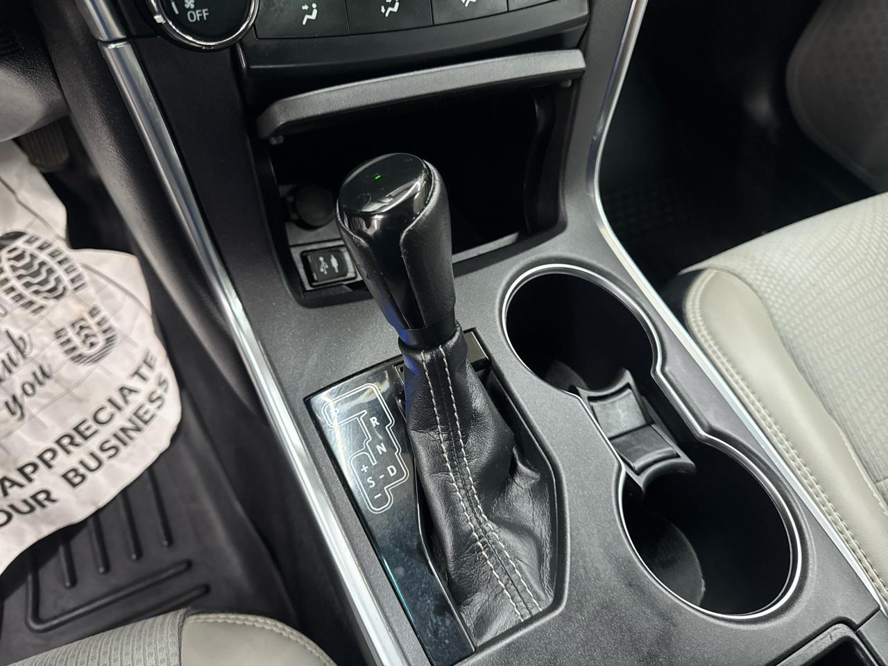 Toyota Camry SE 2016