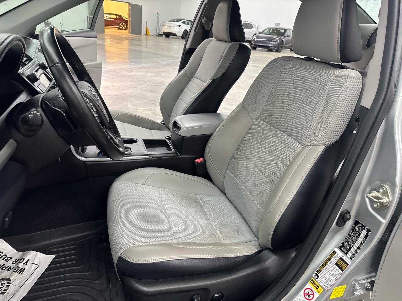 Toyota Camry SE 2016