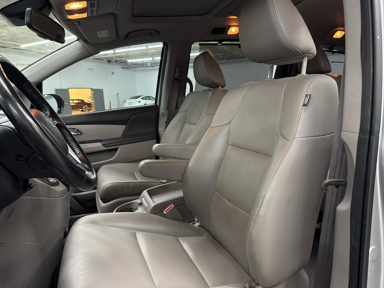 Honda Odyssey 5dr Touring 2014