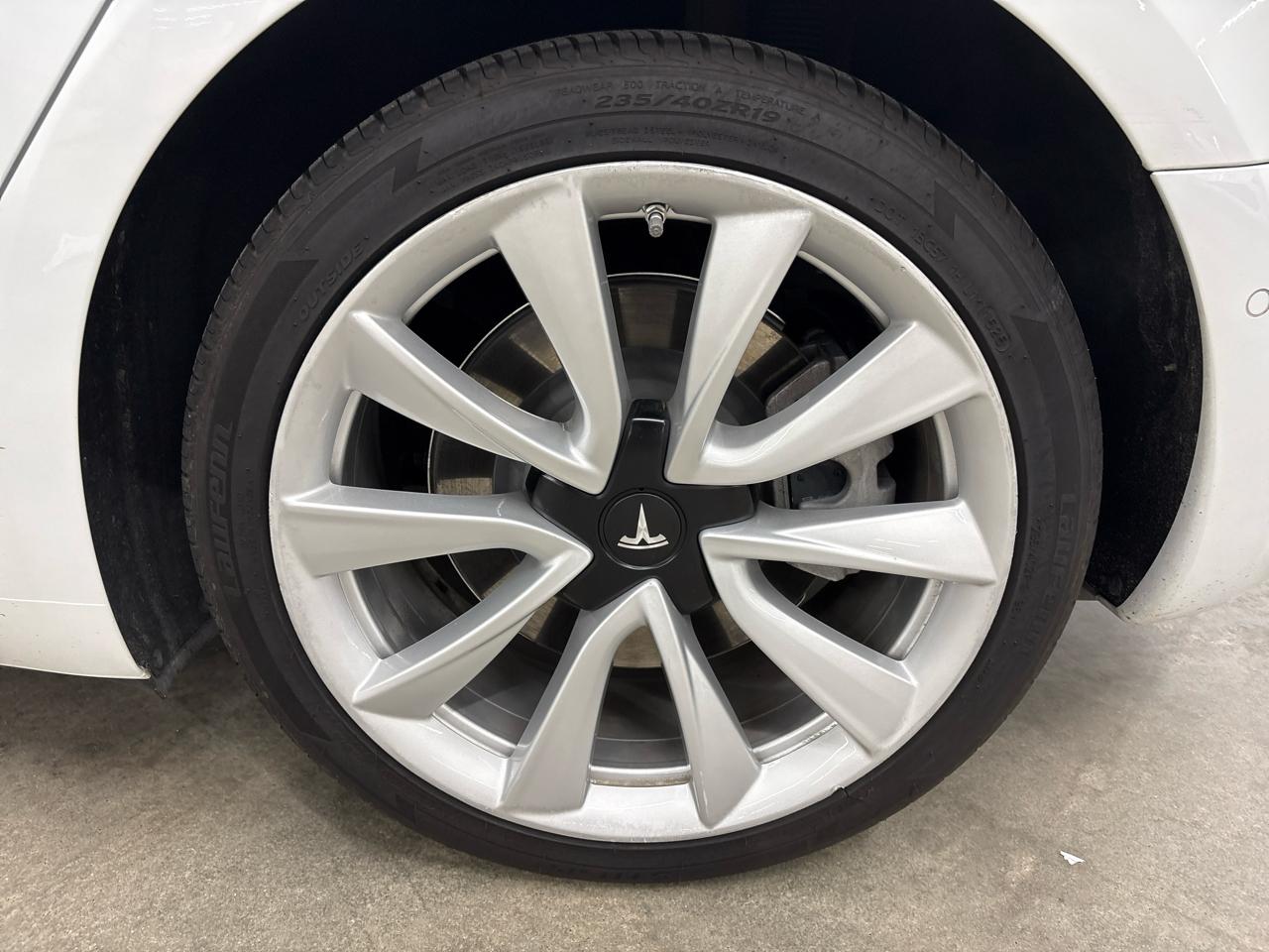 Tesla Model 3 Long Range AWD 2020