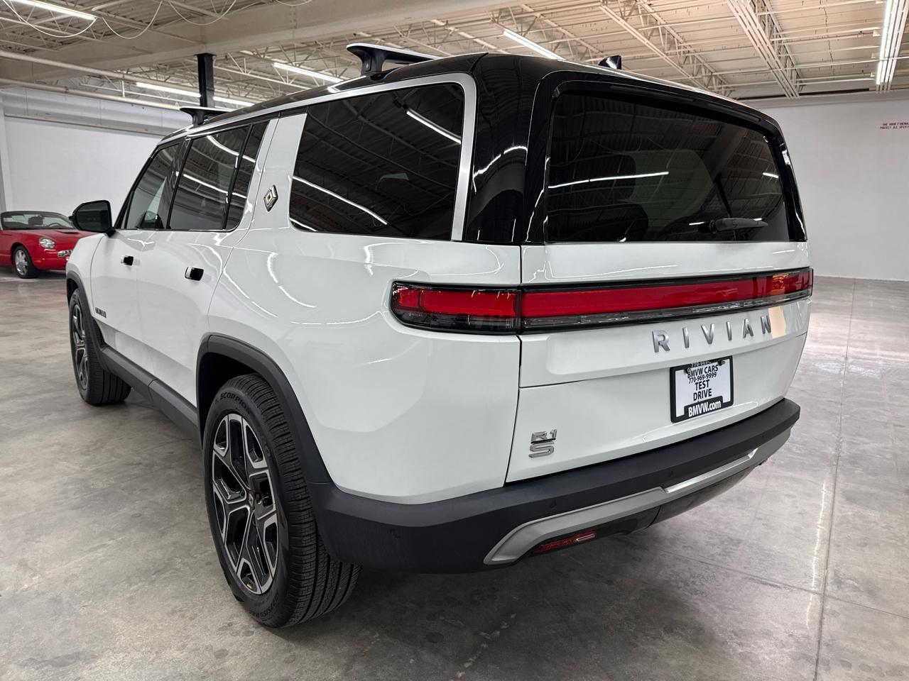Rivian R1S Adventure Dual-Motor Max Pack 2025